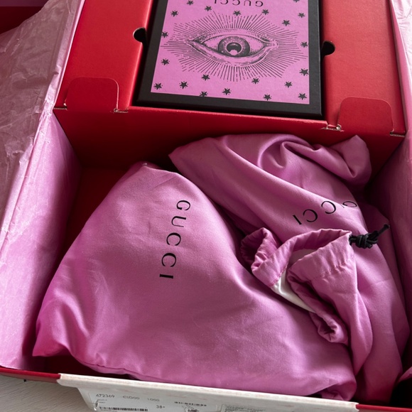 Auth new in box Gucci Elaisa black leather pumps with pearl bows size 38.5 - Picture 10 of 12